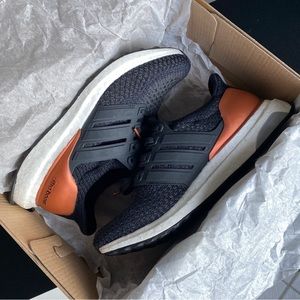 Like New Ultraboost J Metallic Black/Bronze